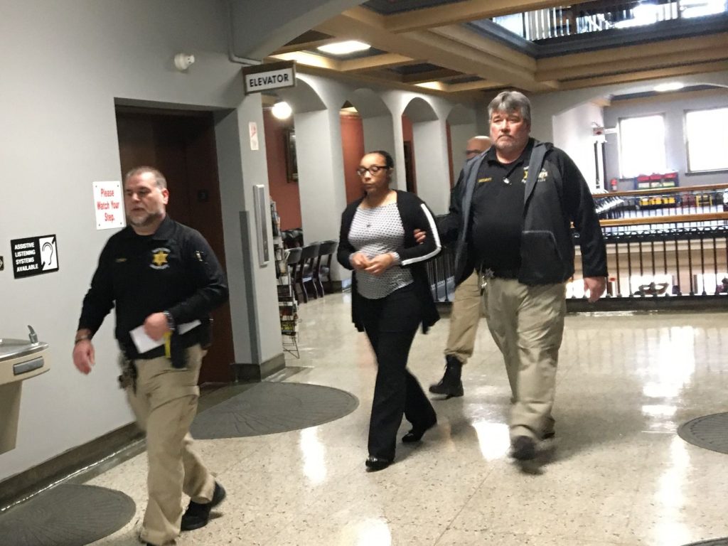 Uniontown woman convicted of third-degree murder in Christmas stabbing ...